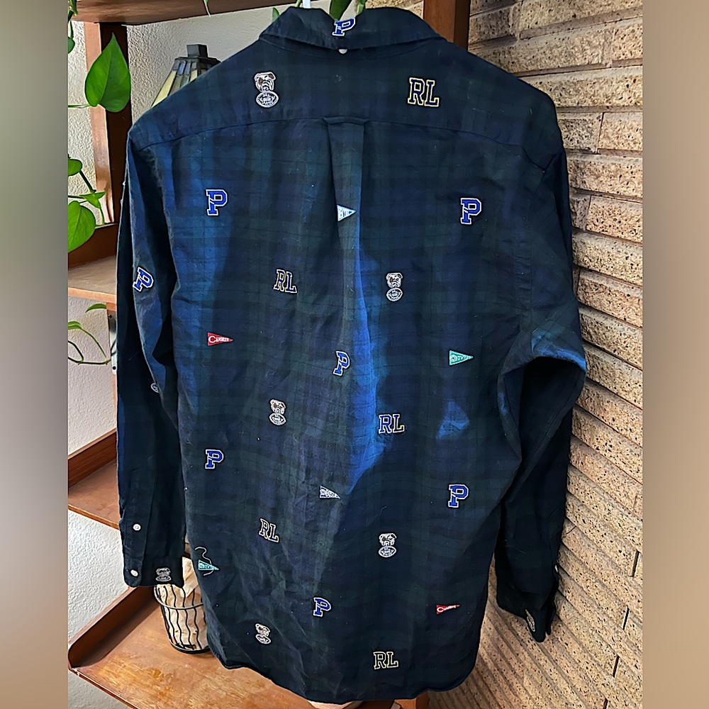Ralph Lauren logo button down - Picture 3 of 3
